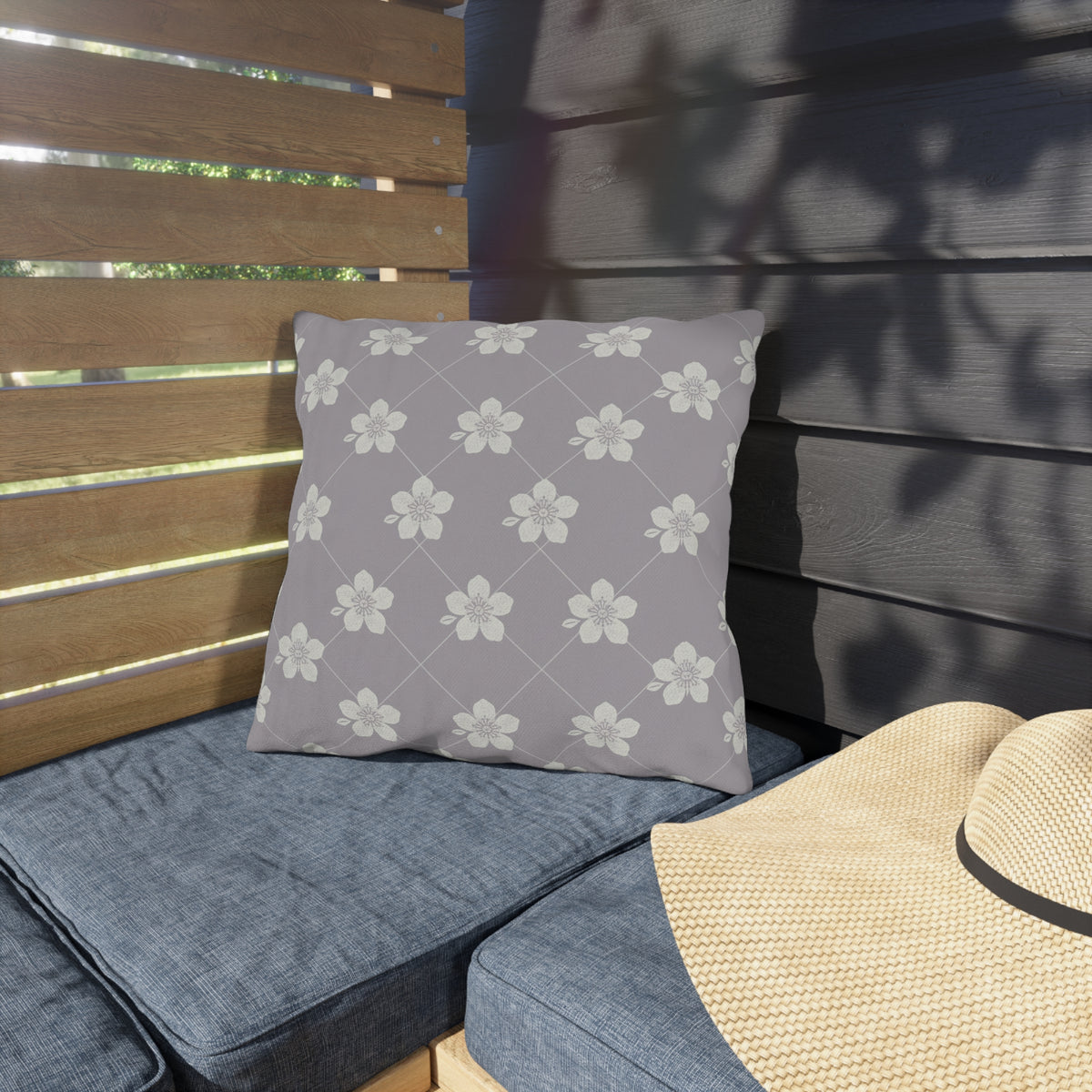 Soft Lavender 💜 Outdoor Pillow