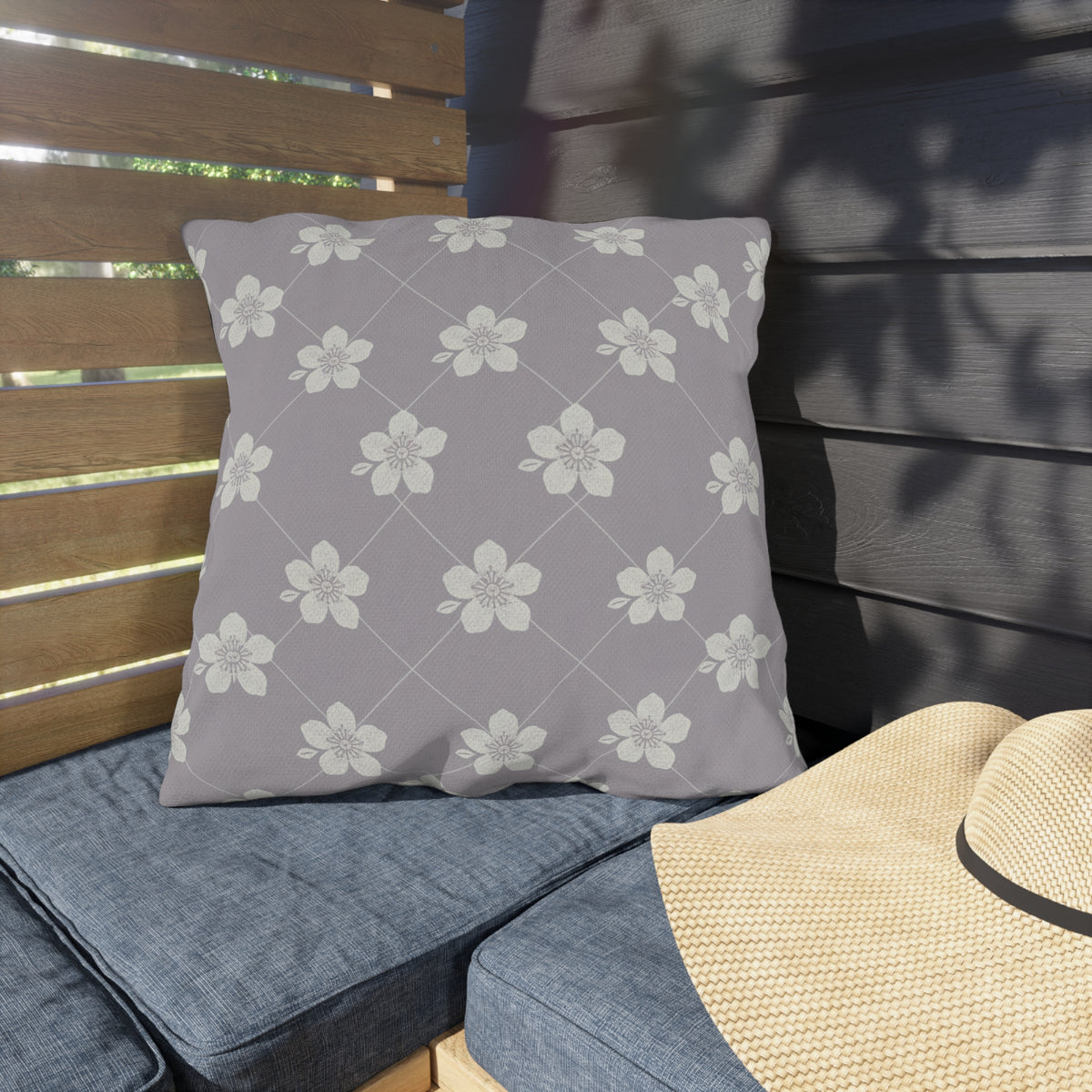 Soft Lavender 💜 Outdoor Pillow